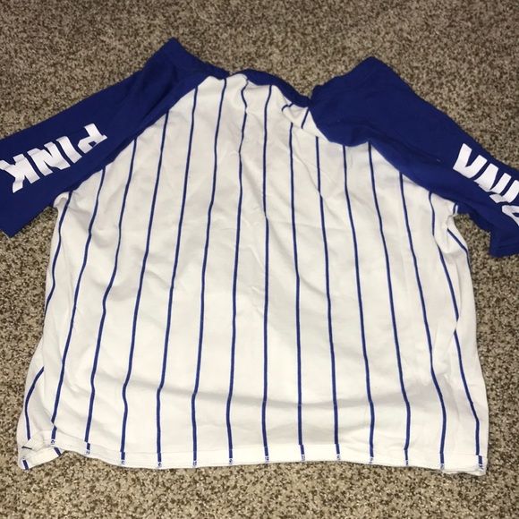 Pink shirt - Picture 2 of 3